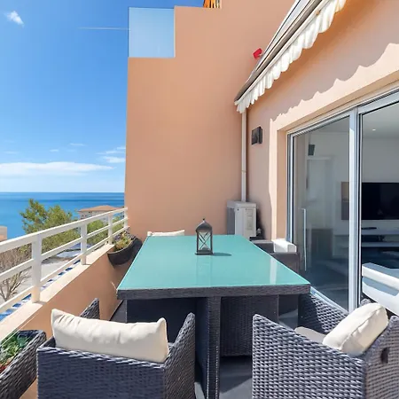 Stunning Renovated 1-bedroom Breathtaking View * Beausoleil