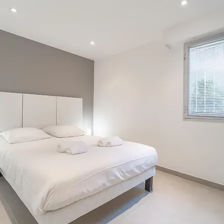 Дом отдыха Stunning Renovated 1-bedroom Breathtaking View